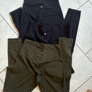 Lululemon size 6 align, 25 inch length. Leggings do have some piling.  All 3/$30